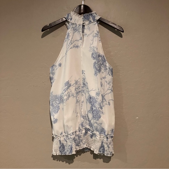 Vero Moda White and Blue Floral Sleeveless Boho Victorian Tank Blouse Size Large - Picture 9 of 14